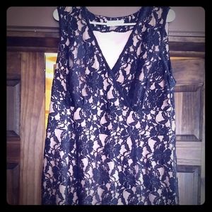 Beautiful lace bodycon dress.